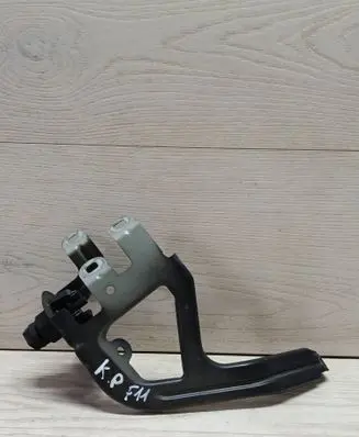 BMW 5 F10 F11 Fender mounting bracket 7183752