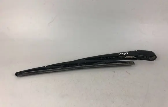 Subaru Legacy Rear wiper blade 