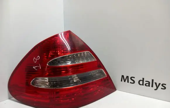 Mercedes-Benz E W211 Rear/tail lights A2118200364 2118200364
