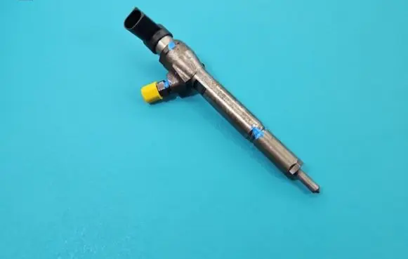 Renault Scenic II - Grand scenic II Fuel injector 8200380253 IMPRK1420761