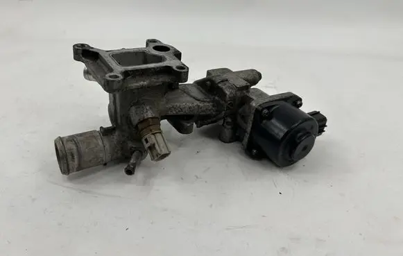 Mazda CX-7 Thermostat/thermostat housing 