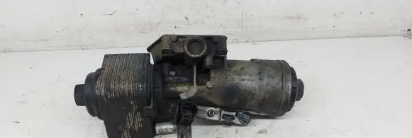 Skoda Octavia Mk2 (1Z) Oil filter mounting bracket 045115389J