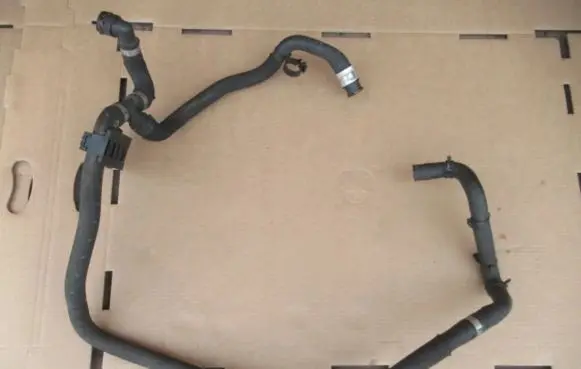 Mercedes-Benz B W246 W242 Engine coolant pipe/hose A2468305100