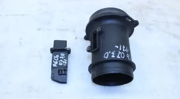 Audi A6 S6 C6 4F Mass air flow meter 2505057