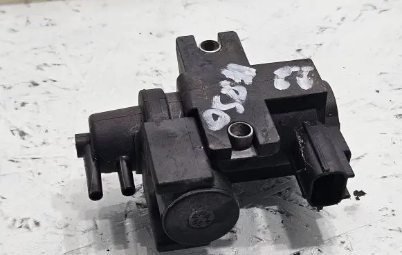 Toyota Corolla Verso AR10 Turbo solenoid valve 258190R011