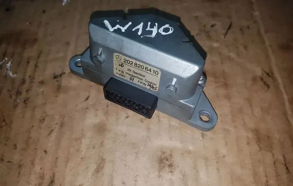 Mercedes-Benz S W140 Sensor 2028206410