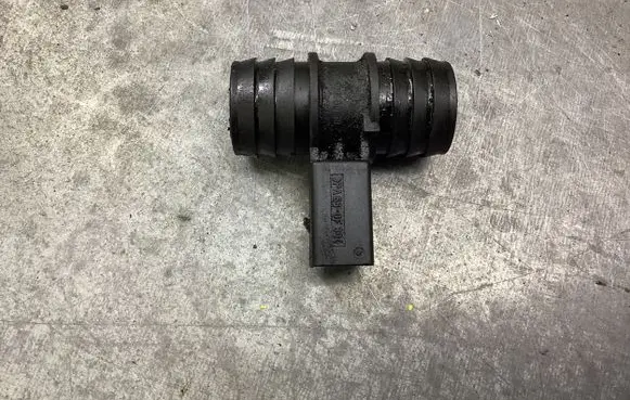 Dodge Avenger Sensor 730040 6468160030