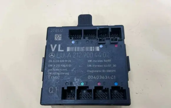Mercedes-Benz C W204 Door control unit/module A2129004402 A2129028001