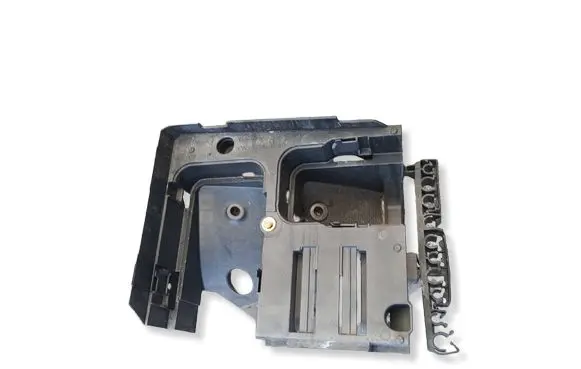 Volkswagen Golf Plus Fuse box cover 1K0907361C 40907361C