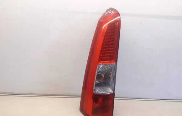 Volvo XC70 Rear/tail lights 160985