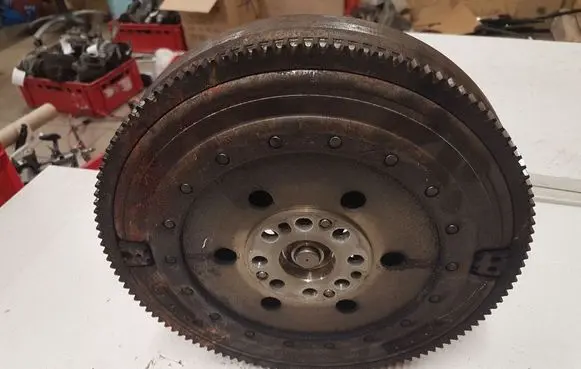 BMW 1 E81 E87 Flywheel 7577479