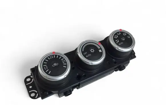 Mitsubishi Outlander Interior fan control switch 7820A115XA