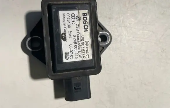 Audi A4 S4 B6 8E 8H ESP acceleration yaw rate sensor 8E0907637A