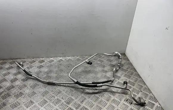 BMW M3 e92 Air conditioning (A/C) pipe/hose 9151740