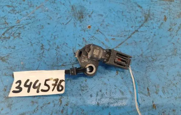 Mazda CX-5 II Airbag deployment crash/impact sensor K12357K1XA