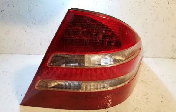 Mercedes-Benz S W220 Rear/tail lights 255122R A2208200204