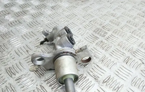 Audi A4 S4 B5 8D Master brake cylinder