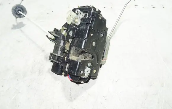 Audi A6 S6 C5 4B Front door lock 4B2837016G
