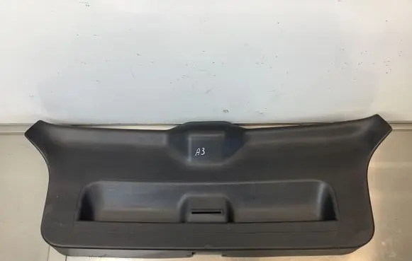 Audi A3 S3 8P Tailgate trim 8P3867979A