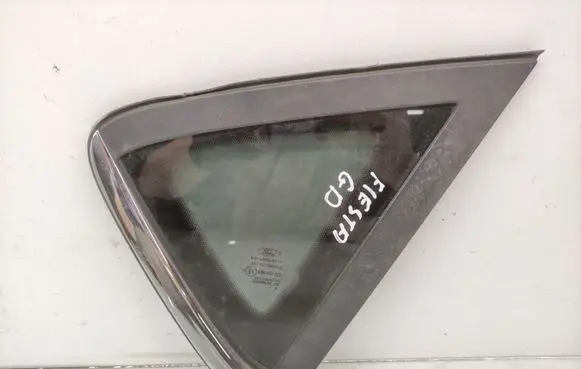 Ford Fiesta Rear side window