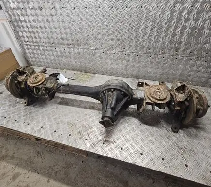 Land Rover Discovery Front axle beam 