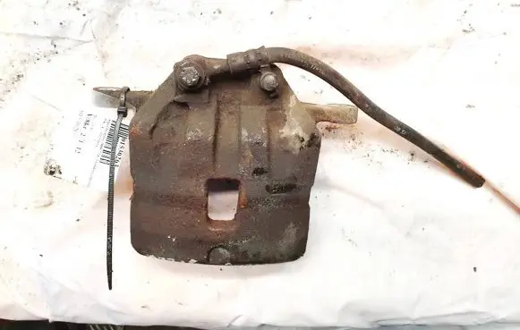 Opel Insignia A Front brake caliper 13229151