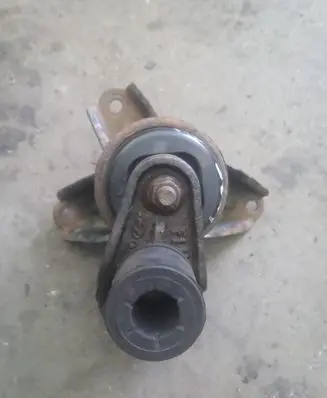 Hyundai ix35 Engine mount bracket