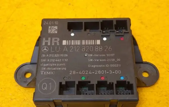 Mercedes-Benz E W212 Door control unit/module A2128208826 A2124421132 A2128209026