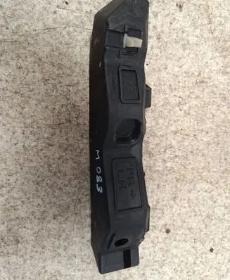 KIA Optima Front bumper mounting bracket 865132T000