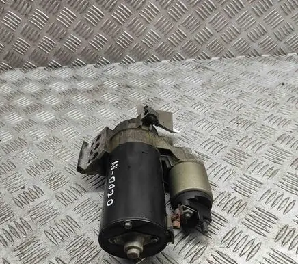 BMW 5 F10 F11 Starter motor 8574102