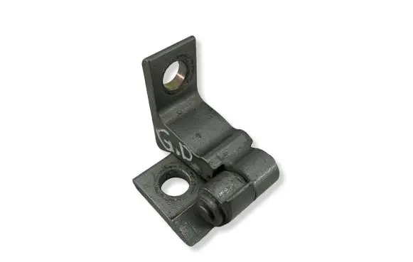 Volkswagen PASSAT B8 Front door upper hinge 8X0831404E