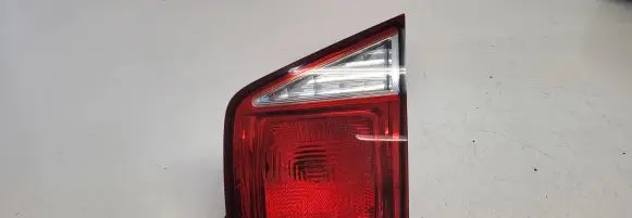 Chevrolet Orlando Tailgate rear/tail lights SAMLP