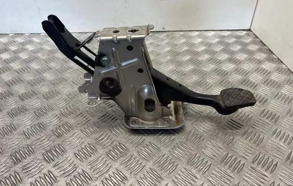 Volkswagen Touran I Brake pedal 1T1721057E