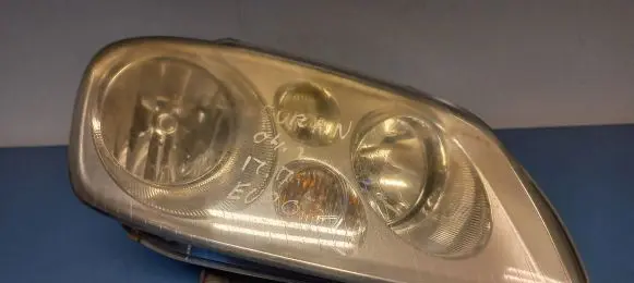 Volkswagen Touran I Headlight/headlamp dust cover 1305239235
