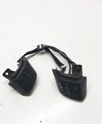 Toyota Corolla Verso AR10 Steering wheel buttons/switches 
