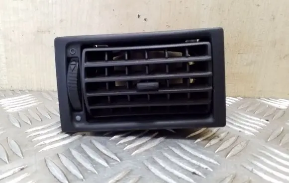 Volkswagen Transporter - Caravelle T4 Dashboard side air vent grill/cover trim 7D1819703