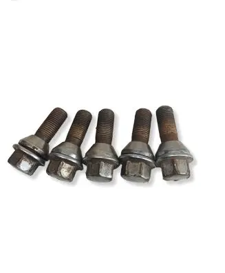 Volvo XC90 Nuts/bolts 