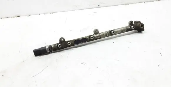 Mercedes-Benz A W168 Fuel main line pipe A6680700095 0445214005