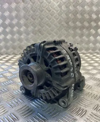 BMW 1 E81 E87 Generator/alternator 7802261