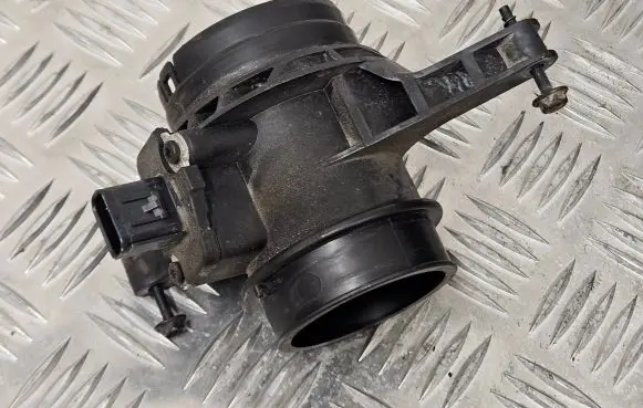Ford C-MAX I Mass air flow meter 72100741