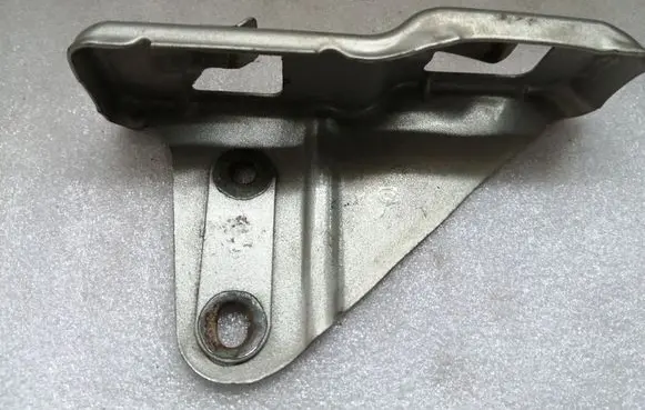 Toyota Avensis T250 Headlight/headlamp mounting bracket 5208105010