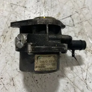 Nissan Qashqai+2 Vacuum pump