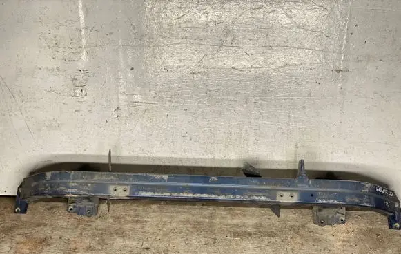 Mercedes-Benz Vaneo W414 Front bumper cross member