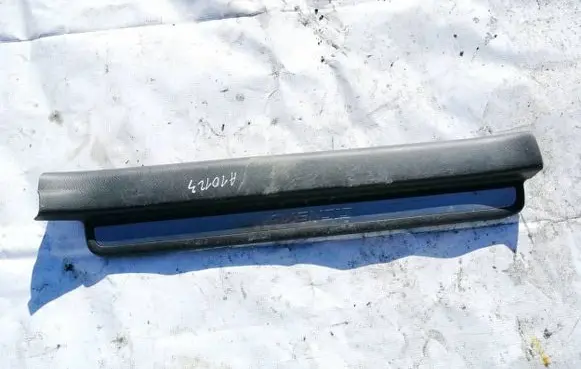 Toyota Avensis T250 Front sill trim cover 6791305040 67913-05040