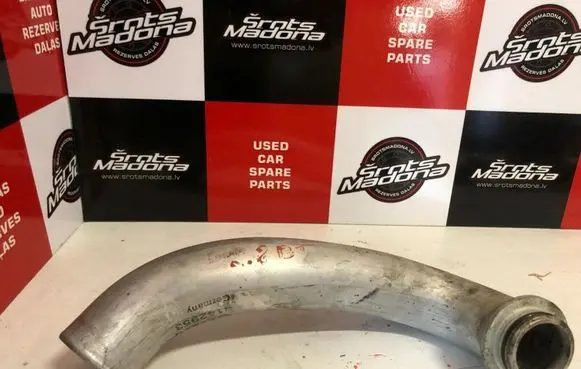Volvo XC90 Intercooler hose/pipe 9142953