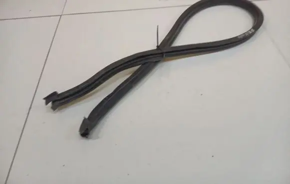 Audi A6 S6 C5 4B Rubber seal front coupe door 