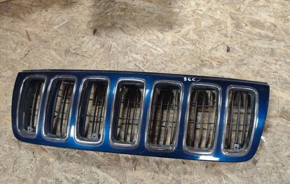Jeep Grand Cherokee (WJ) Front grill 5GL79TRMAA