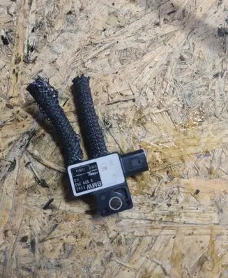 BMW X5 G05 Exhaust gas pressure sensor 8579353