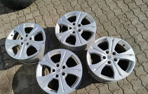 Renault Laguna III R17 alloy rim 403000067R