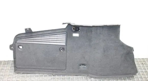 Volkswagen Phaeton Other trunk/boot trim element 3D5867427C